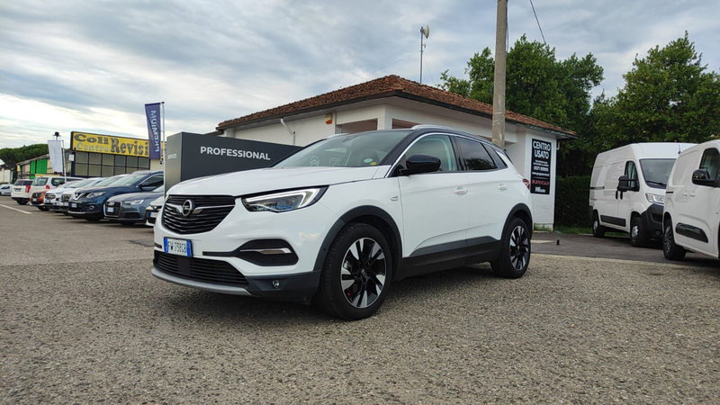 Opel Grandland X usata a Firenze