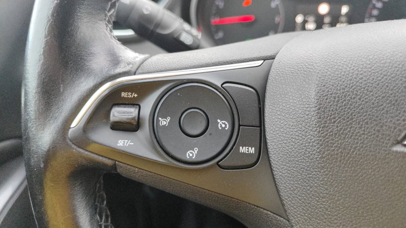 Opel Grandland X usata a Firenze (18)