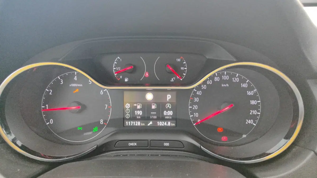 Opel Grandland X usata a Firenze (2)