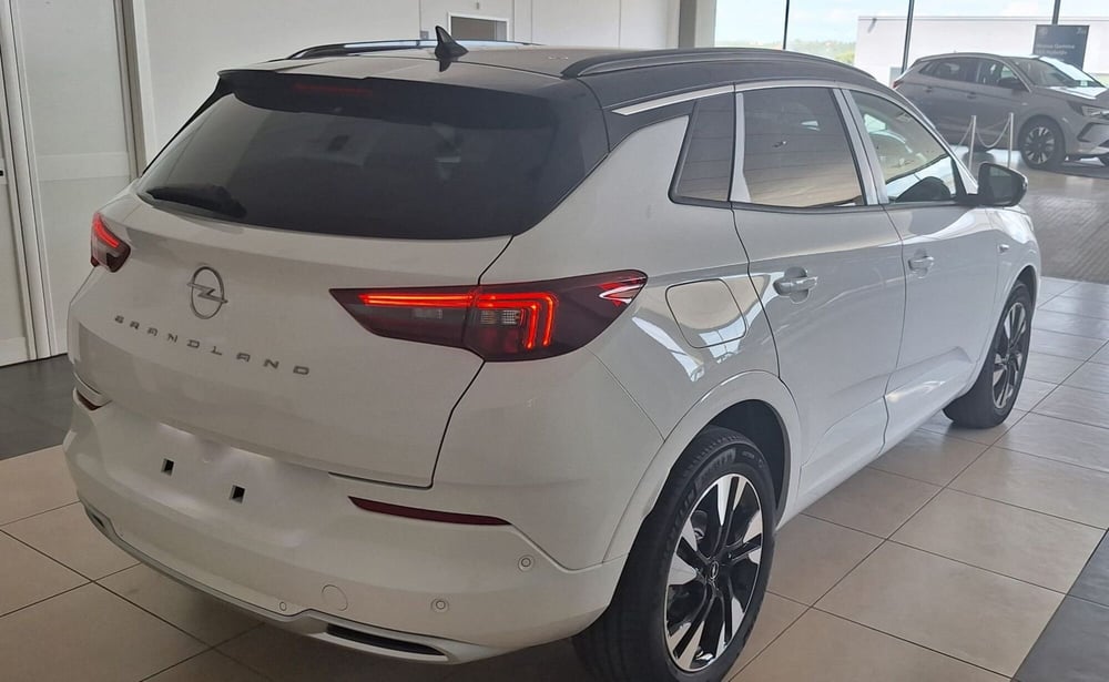 Opel Grandland nuova a Firenze (7)