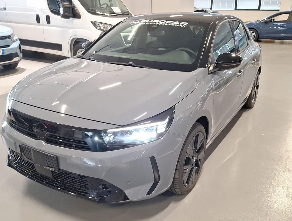 Opel Corsa-e nuova a Firenze