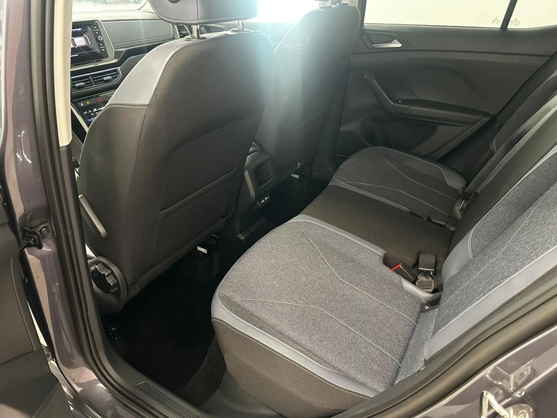 Volkswagen T-Cross usata a L'Aquila (12)