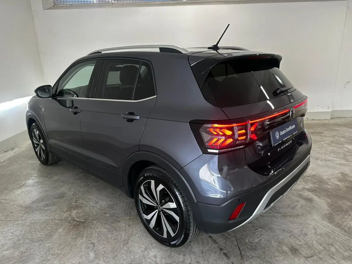 Volkswagen T-Cross usata a L'Aquila (6)