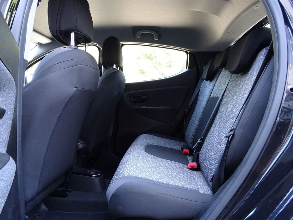 Lancia Ypsilon usata a Venezia (11)
