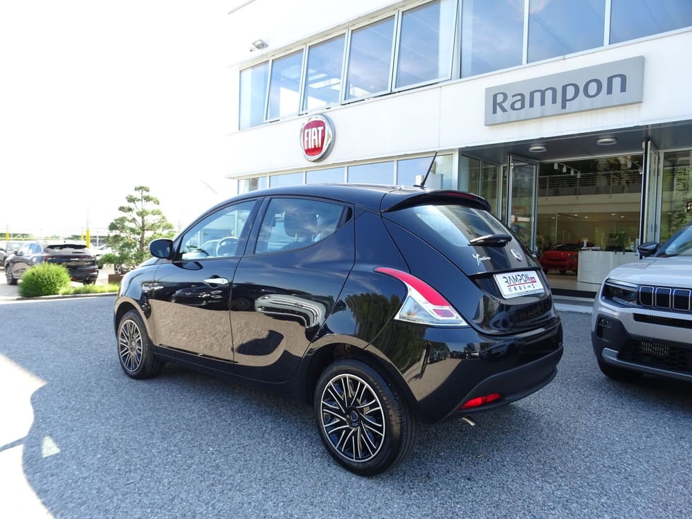 Lancia Ypsilon usata a Venezia (5)