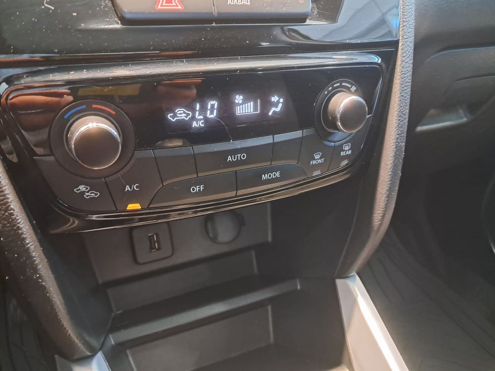 Suzuki Vitara usata a Cagliari (15)