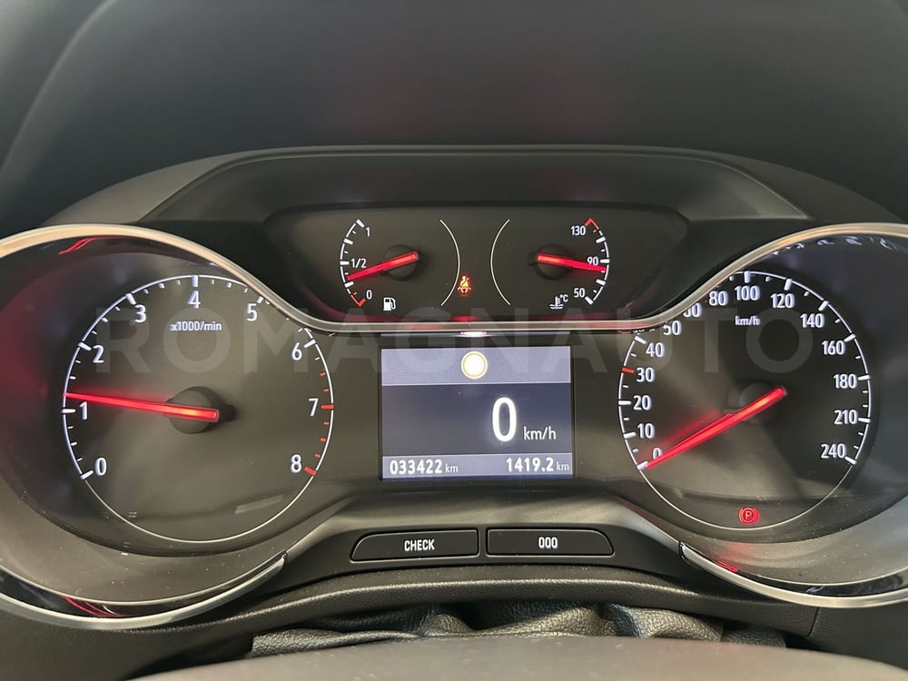 Opel Crossland X usata a Forlì-Cesena (16)