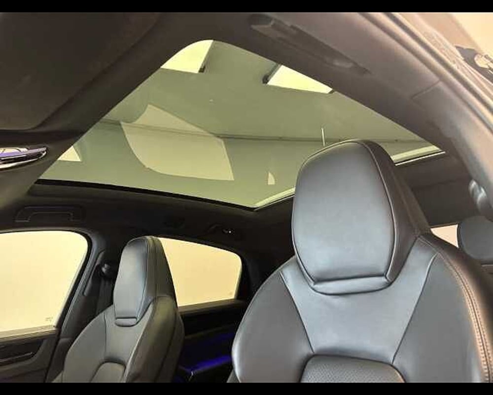 Porsche Cayenne Coupé usata a Milano (11)