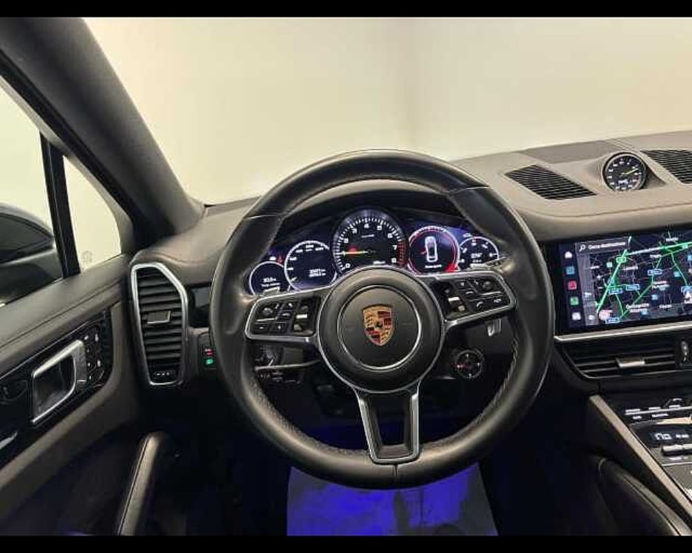 Porsche Cayenne Coupé usata a Milano (14)