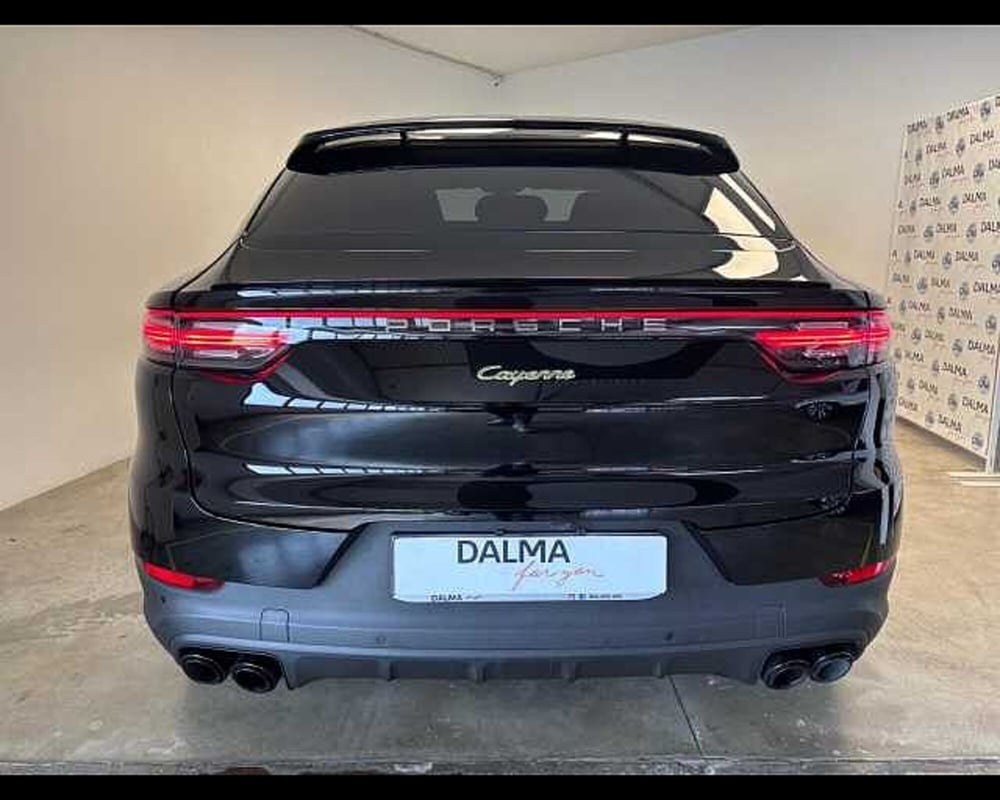 Porsche Cayenne Coupé usata a Milano (5)