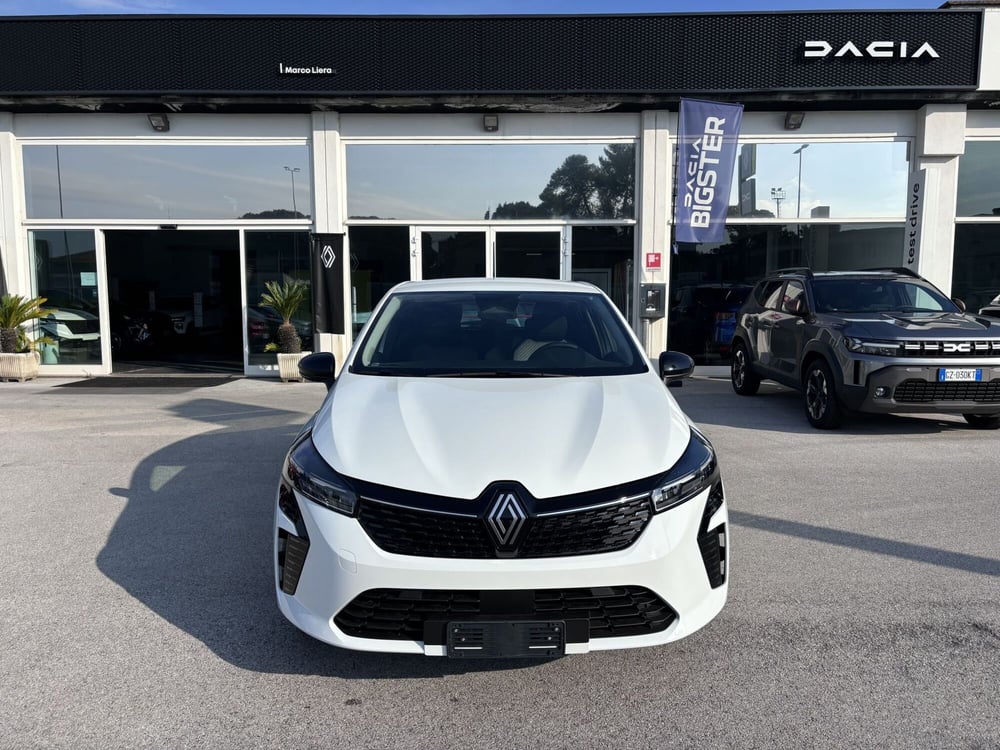 Renault Clio nuova a Ancona (2)