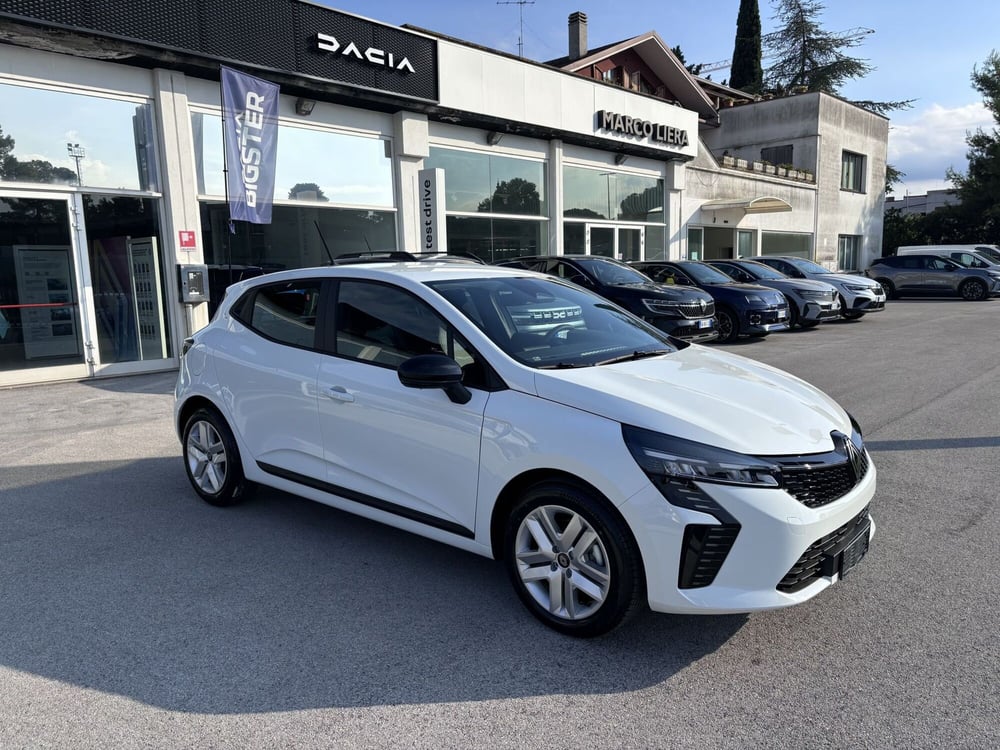 Renault Clio nuova a Ancona (3)