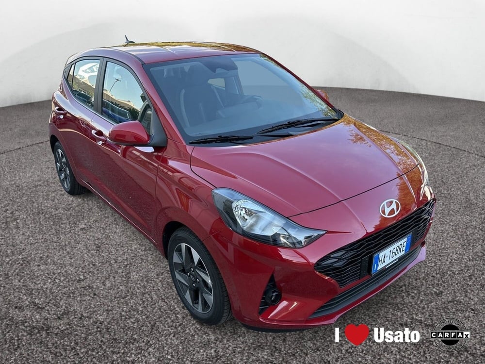 Hyundai i10 nuova a Roma (2)