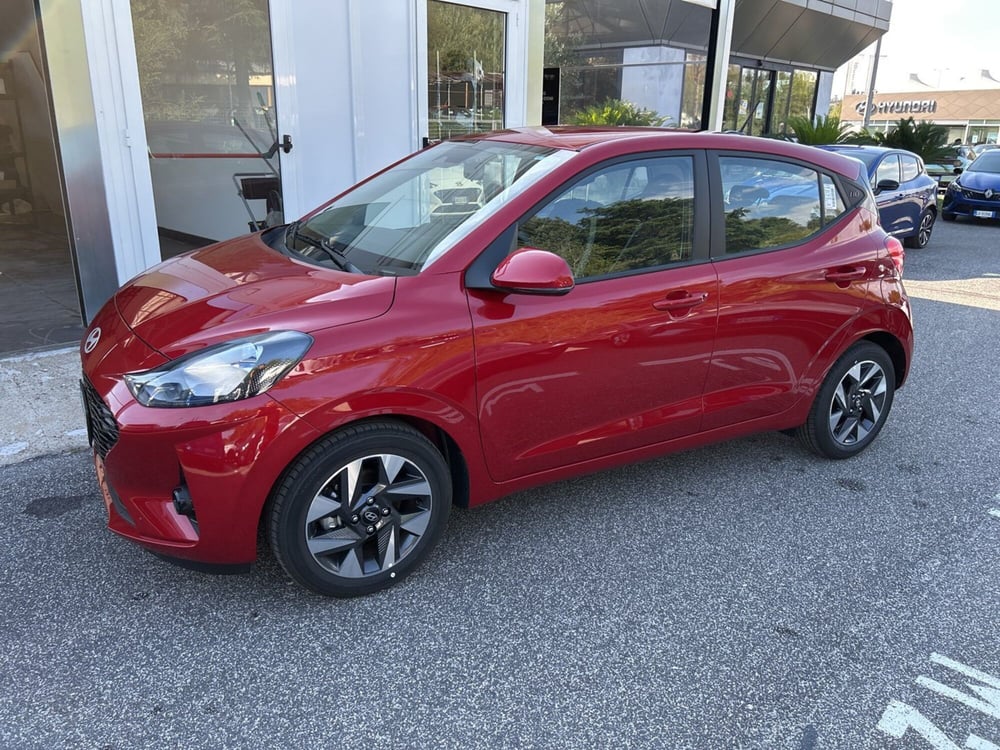 Hyundai i10 nuova a Roma (8)