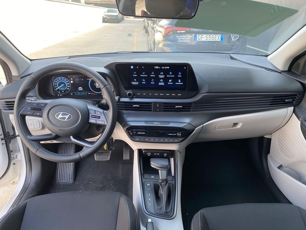 Hyundai i20 nuova a Milano (9)