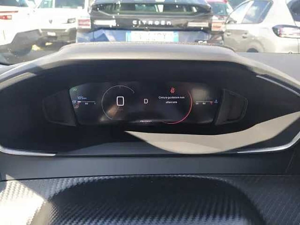 Peugeot 208 nuova a Milano (12)