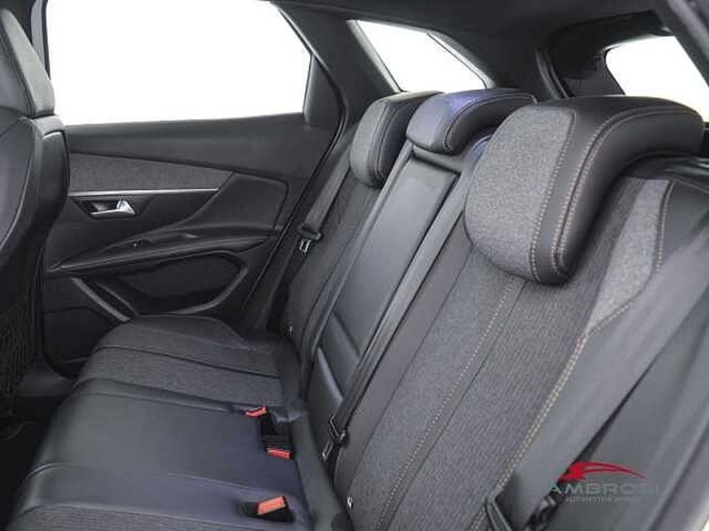 Peugeot 3008 usata a Perugia (9)