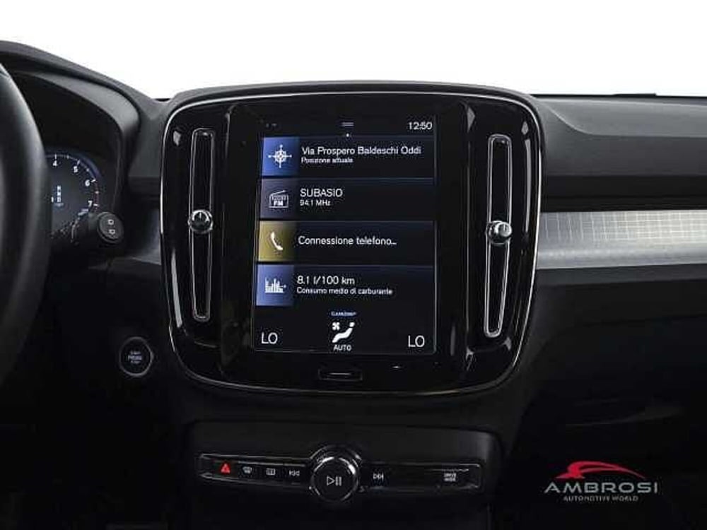 Volvo XC40 usata a Perugia (18)