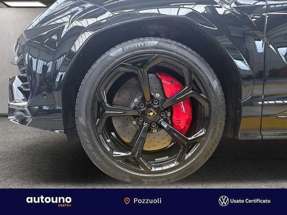 Lamborghini Urus usata a Napoli (10)