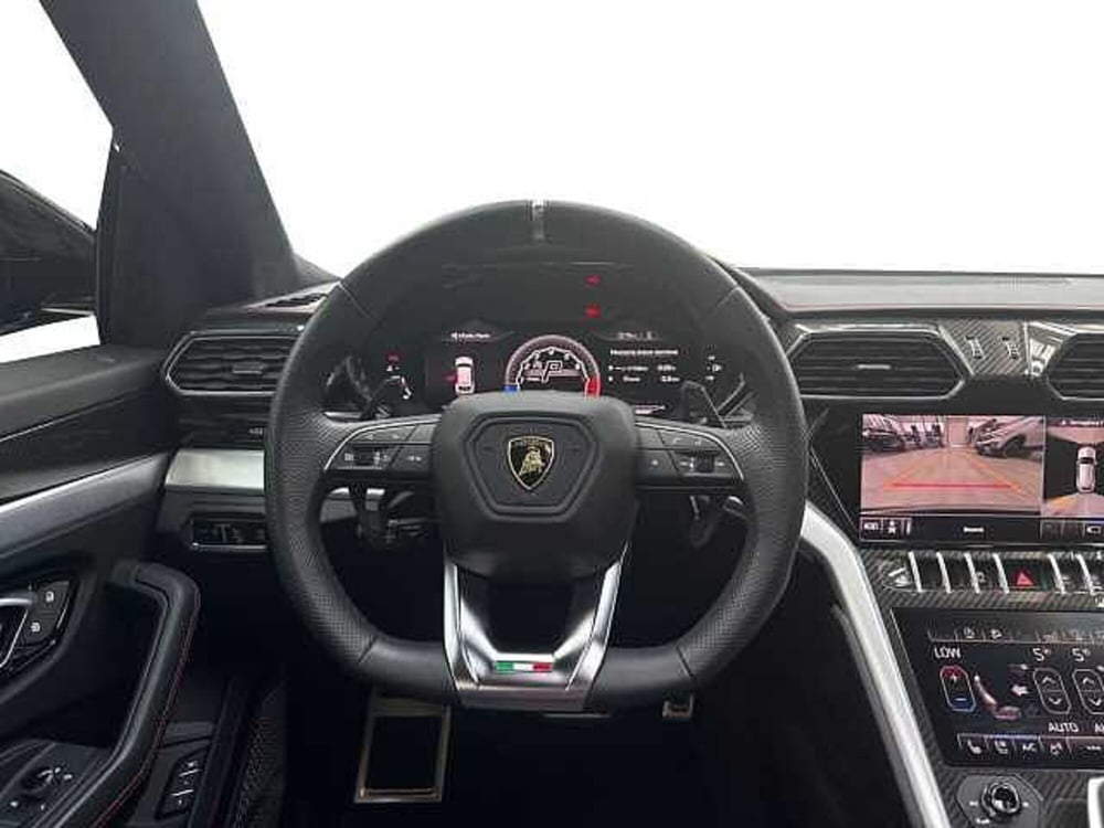 Lamborghini Urus usata a Napoli (15)