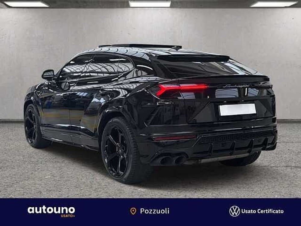 Lamborghini Urus usata a Napoli (3)