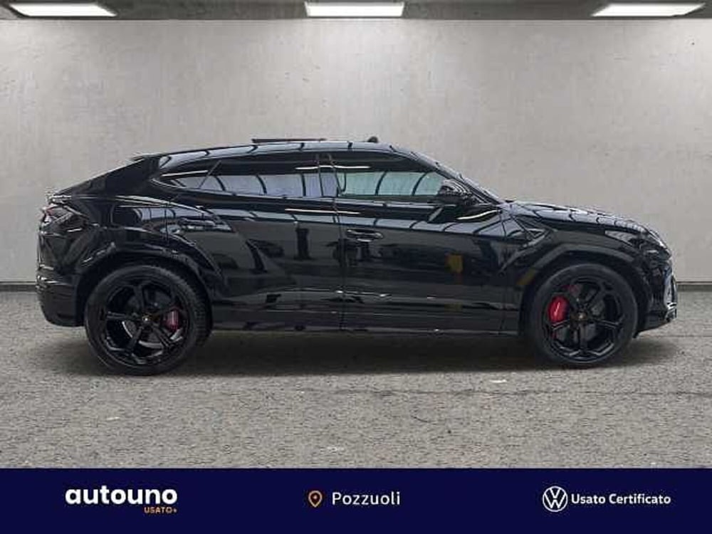 Lamborghini Urus usata a Napoli (6)