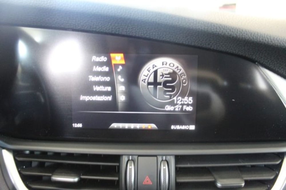 Alfa Romeo Giulia usata a Terni (13)