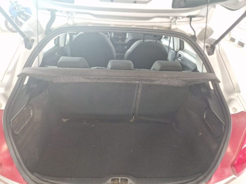 Peugeot 208 usata a Terni (9)