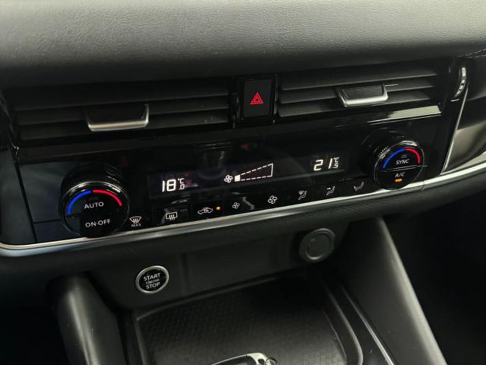 Nissan Qashqai usata a Como (17)