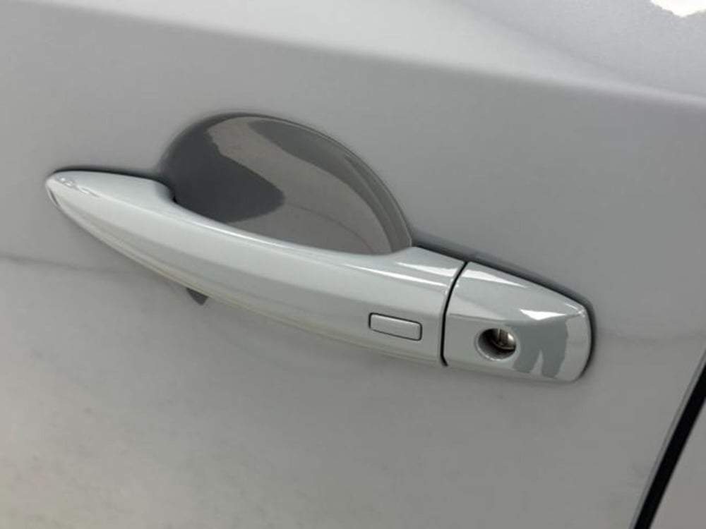 Nissan Qashqai usata a Como (9)