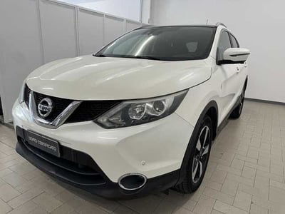 Nissan Qashqai 1.6 dCi 2WD Tekna del 2015 usata a Civitanova Marche