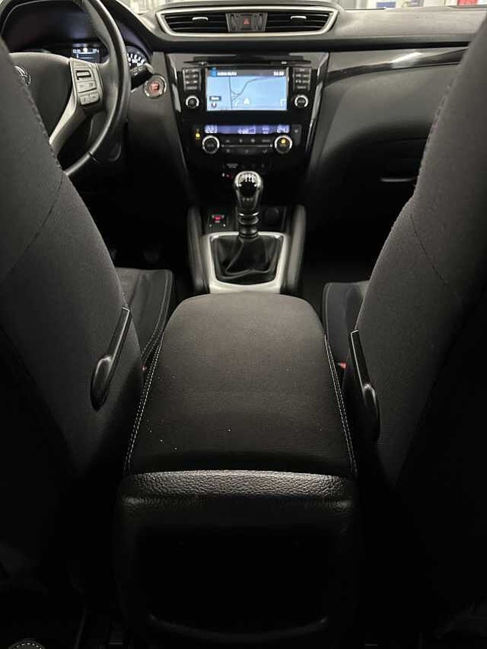 Nissan Qashqai usata a Macerata (15)