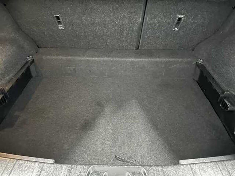Nissan Qashqai usata a Macerata (20)