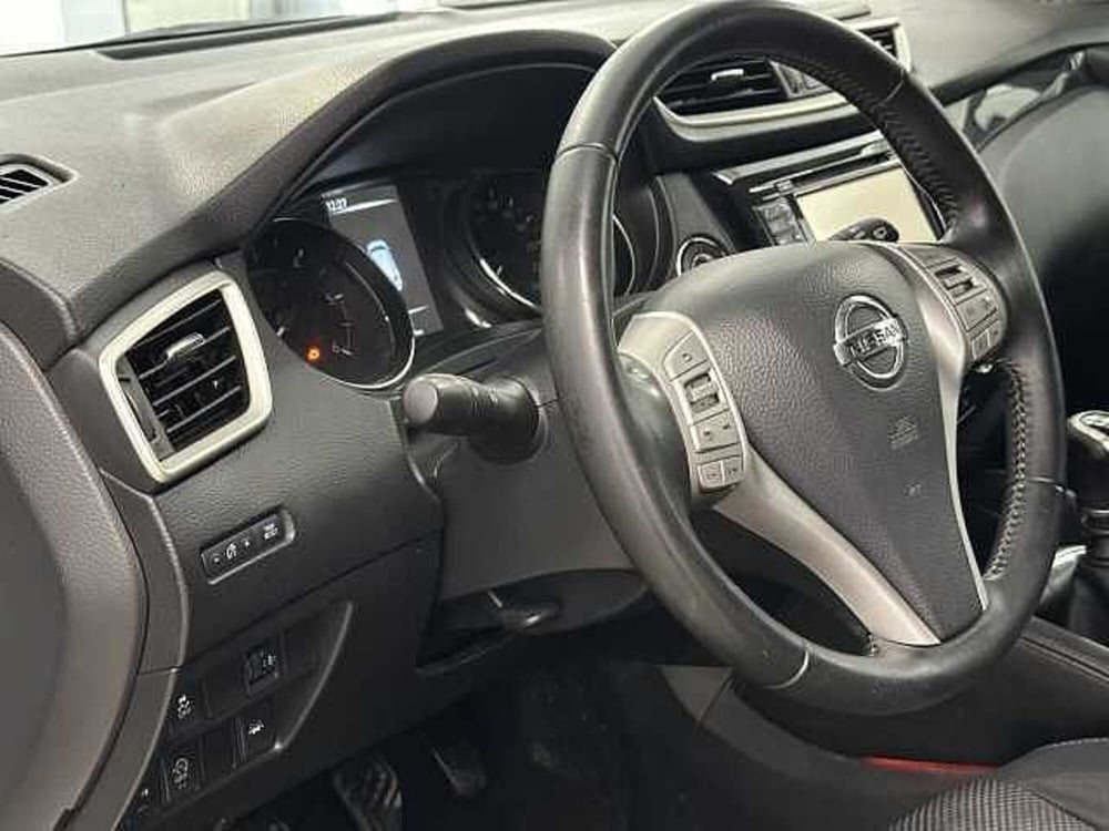 Nissan Qashqai usata a Macerata (8)