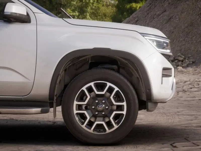 Volkswagen Amarok usata a Vicenza (12)