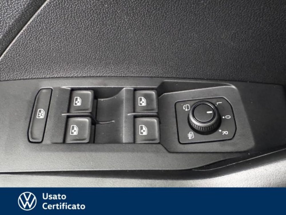 Volkswagen T-Cross nuova a Vicenza (11)