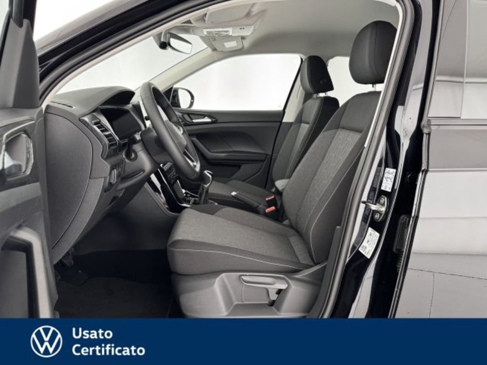 Volkswagen T-Cross nuova a Vicenza (7)