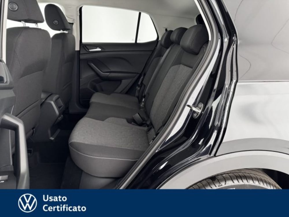 Volkswagen T-Cross nuova a Vicenza (9)