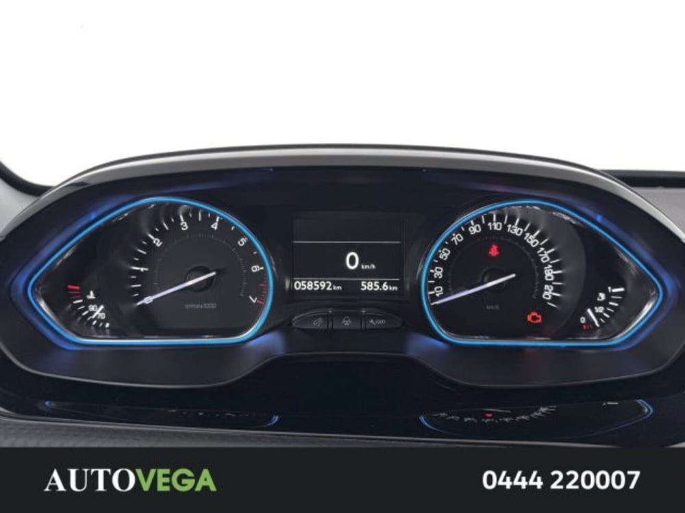 Peugeot 2008 usata a Vicenza (12)
