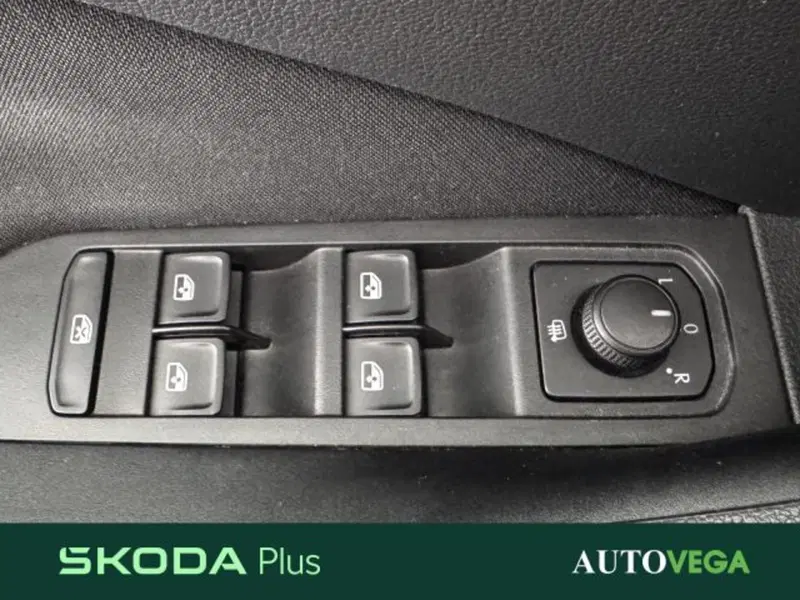 Skoda Kamiq usata a Vicenza (11)