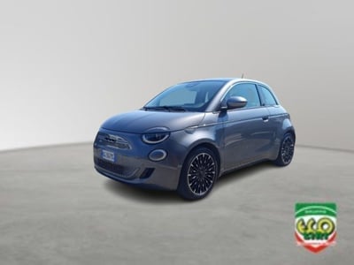 Fiat 500e La Prima Berlina 42 kWh del 2021 usata a San Giorgio a Liri