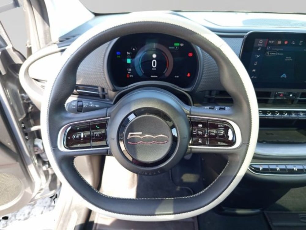 Fiat 500e usata a Frosinone (10)