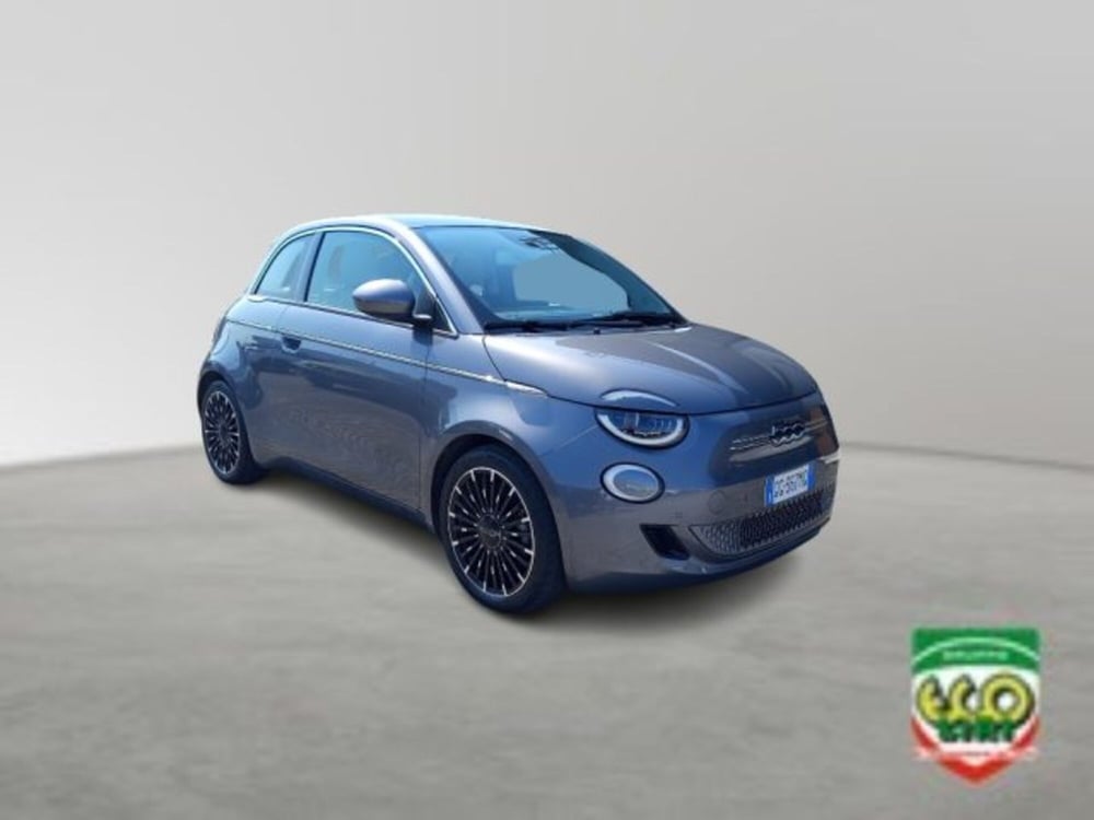 Fiat 500e usata a Frosinone (7)