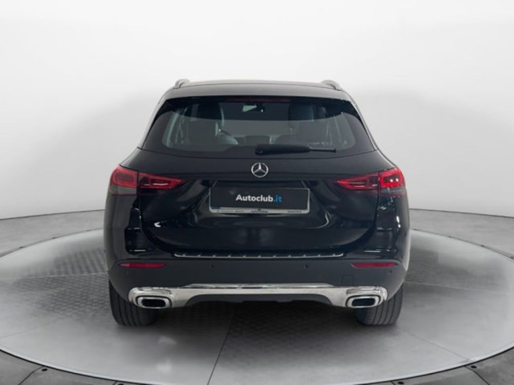 Mercedes-Benz GLA SUV nuova a Modena (18)