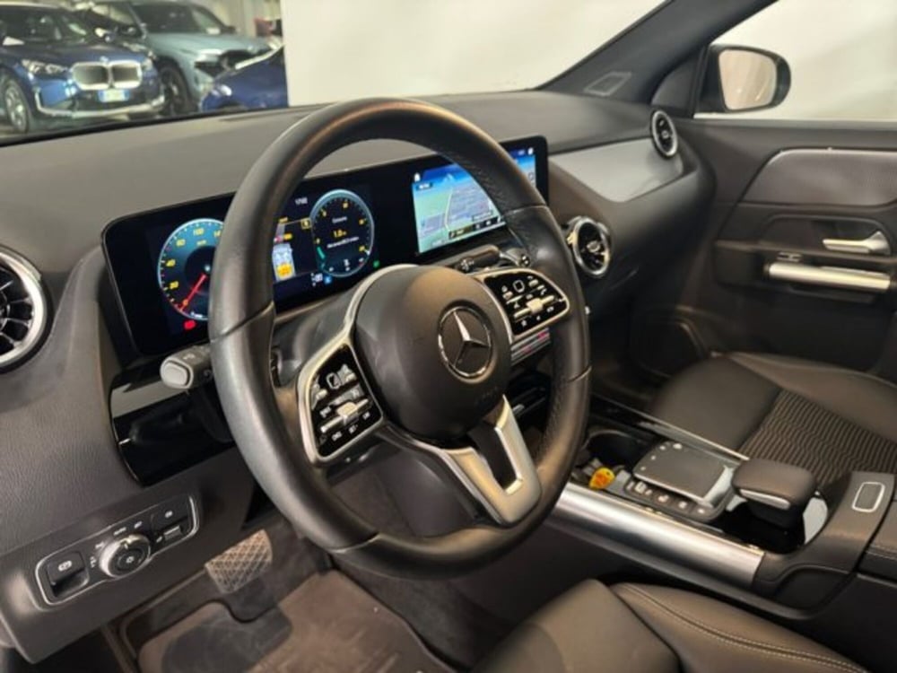 Mercedes-Benz GLA SUV nuova a Modena (6)