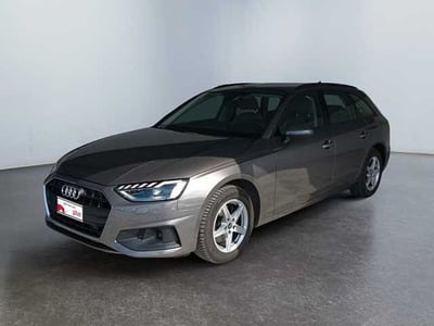 Audi A4 Avant 30 TDI/136 CV S tronic Business Advanced del 2021 usata a Lucca