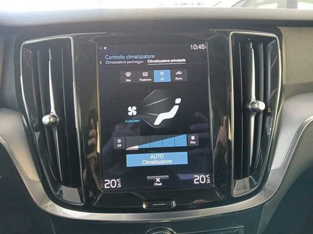 Volvo V60 usata a Lucca (13)