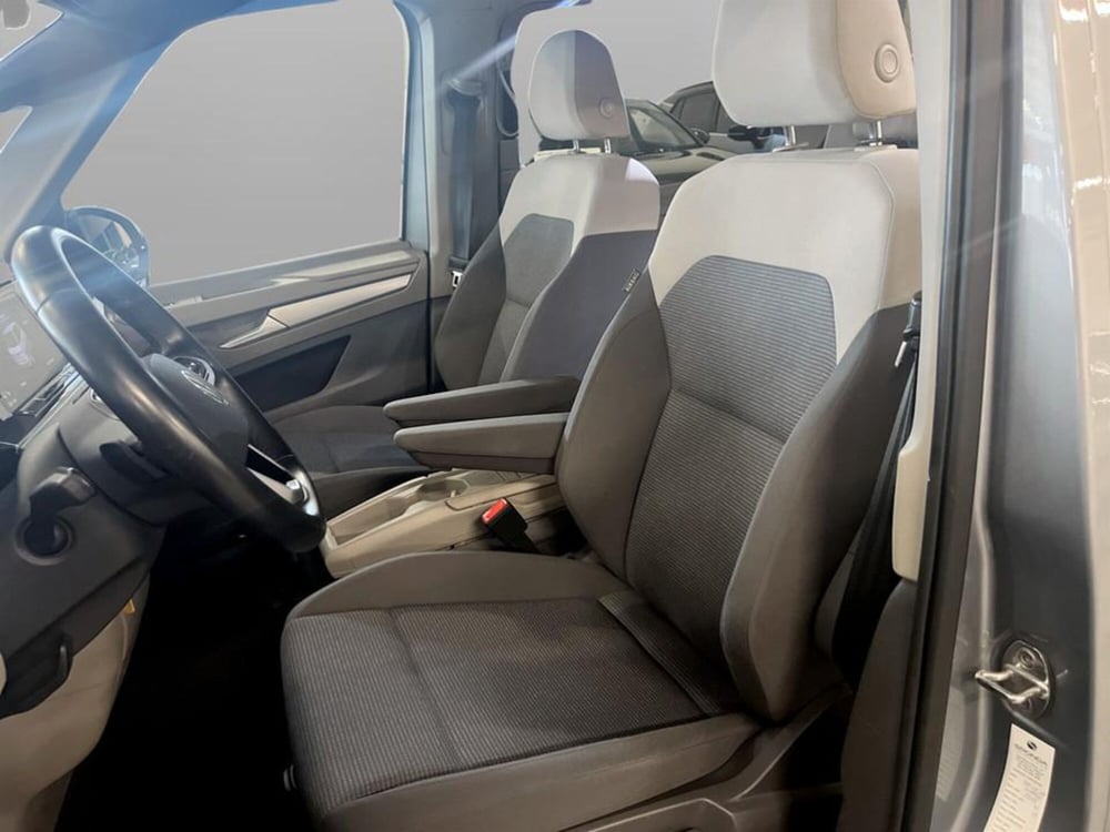 Volkswagen Multivan usata a Verona (15)