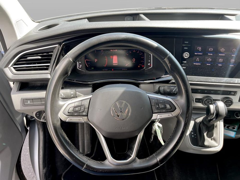 Volkswagen Veicoli Commerciali T6.1 usata a Verona (12)