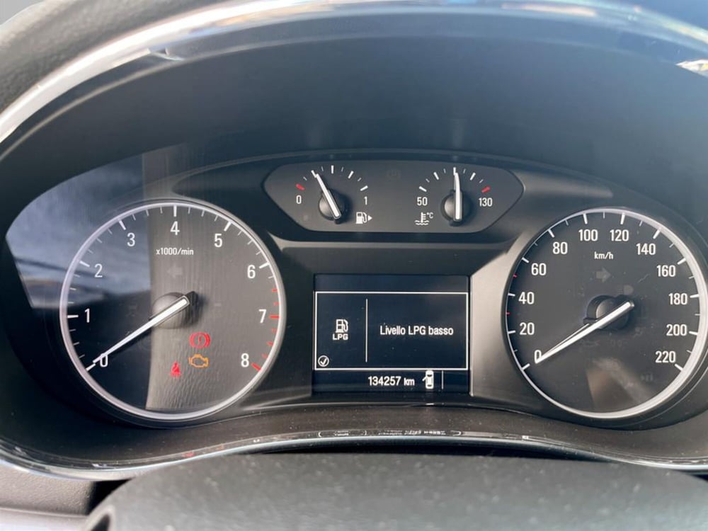 Opel Mokka usata a Verona (13)